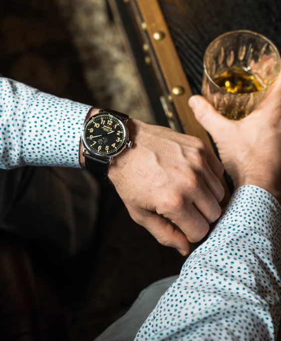 Shinola Runwell 47mm Black/Gold Watch - Detroit Handcrafted - Image 5